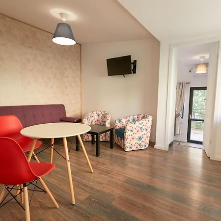 Stanford Aparthotel Bucureşti Eksteriør bilde