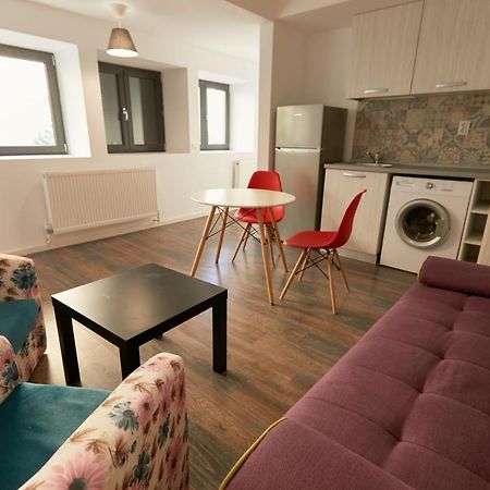 Stanford Aparthotel Bucureşti Eksteriør bilde
