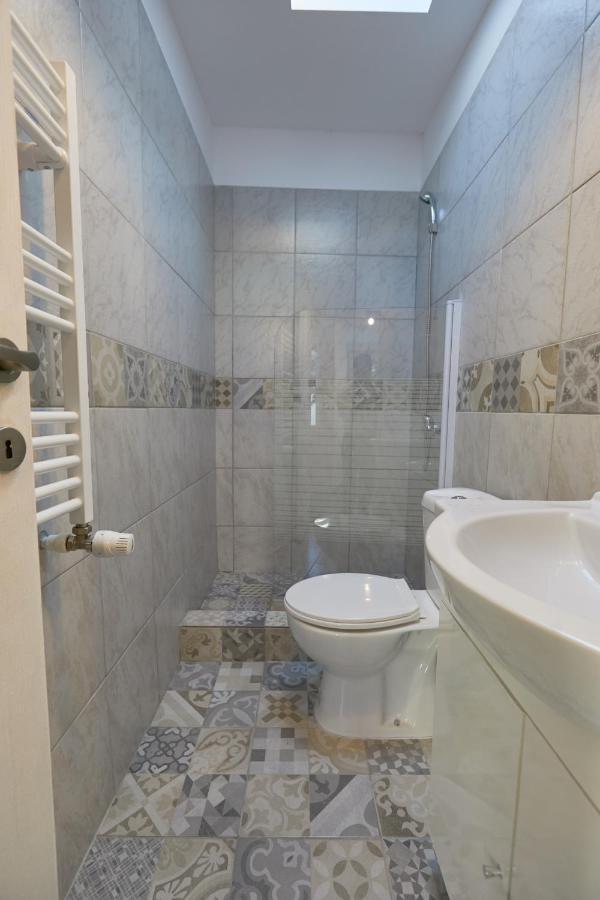 Stanford Aparthotel Bucureşti Eksteriør bilde